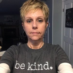 Meet your Posher, Lori